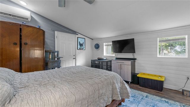 1511 18th E, Tuscaloosa, AL 35404