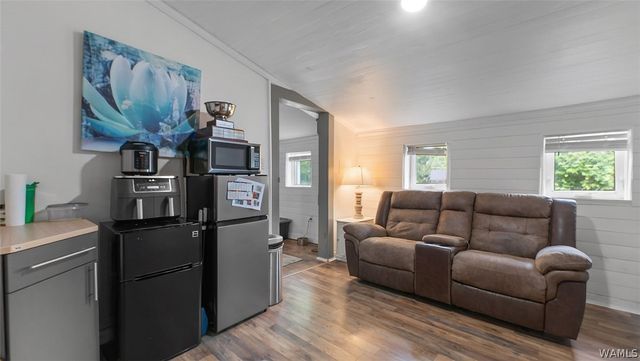 1511 18th E, Tuscaloosa, AL 35404