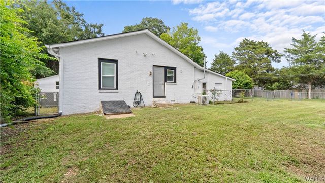 1511 18th E, Tuscaloosa, AL 35404