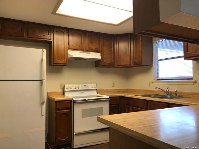 7220 Rimwood, Live Oak, TX 78233
