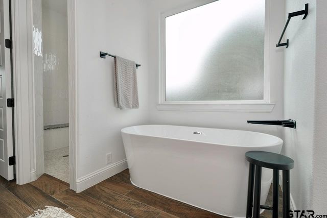 14230 Cr 438, Lindale, TX 75771