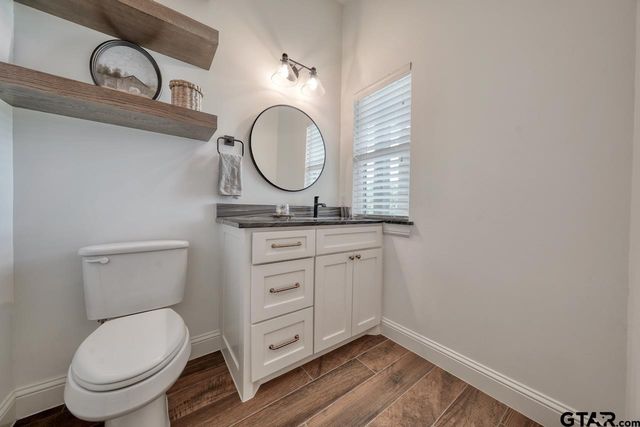 14230 Cr 438, Lindale, TX 75771