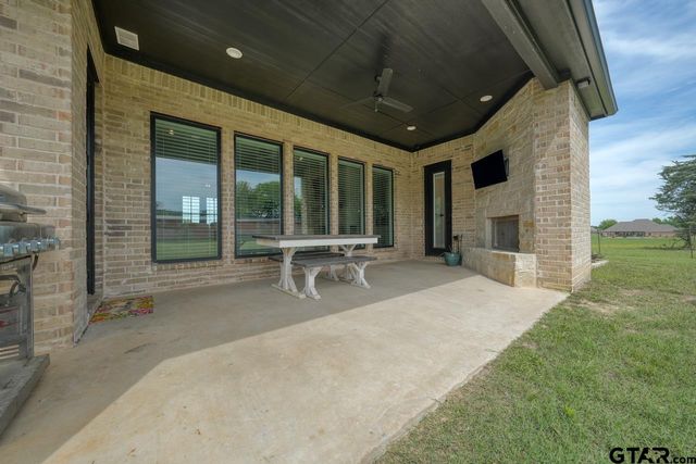 14230 Cr 438, Lindale, TX 75771