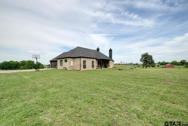 14230 Cr 438, Lindale, TX 75771