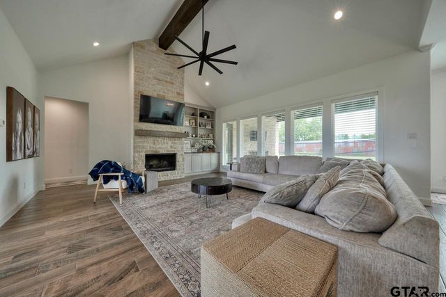 14230 Cr 438, Lindale, TX 75771