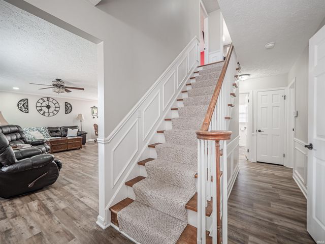 2041 Polaris Avenue, Evansville, IN 47715