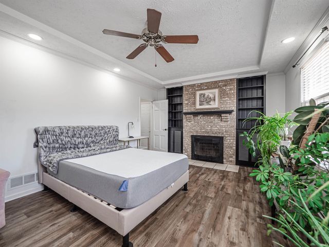 2041 Polaris Avenue, Evansville, IN 47715