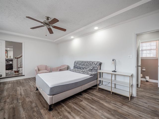 2041 Polaris Avenue, Evansville, IN 47715