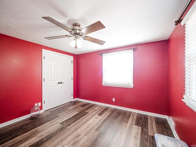 2041 Polaris Avenue, Evansville, IN 47715