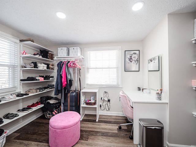 2041 Polaris Avenue, Evansville, IN 47715