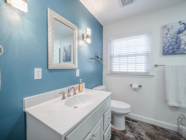 2041 Polaris Avenue, Evansville, IN 47715