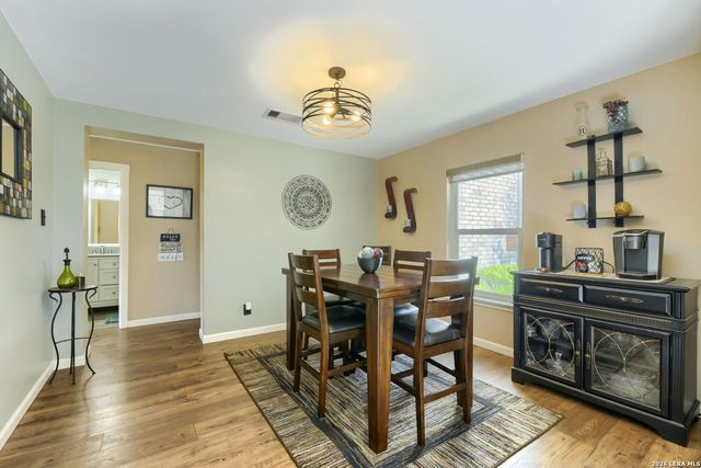 5811 Walnut Mill Dr, San Antonio, TX 78244