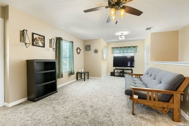 5811 Walnut Mill Dr, San Antonio, TX 78244