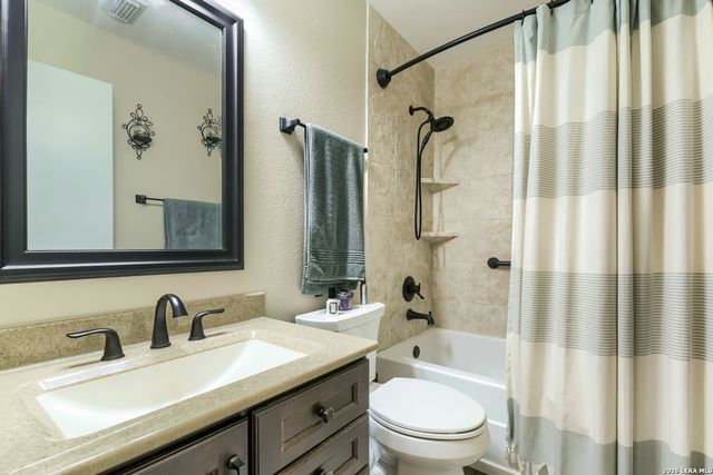 5811 Walnut Mill Dr, San Antonio, TX 78244