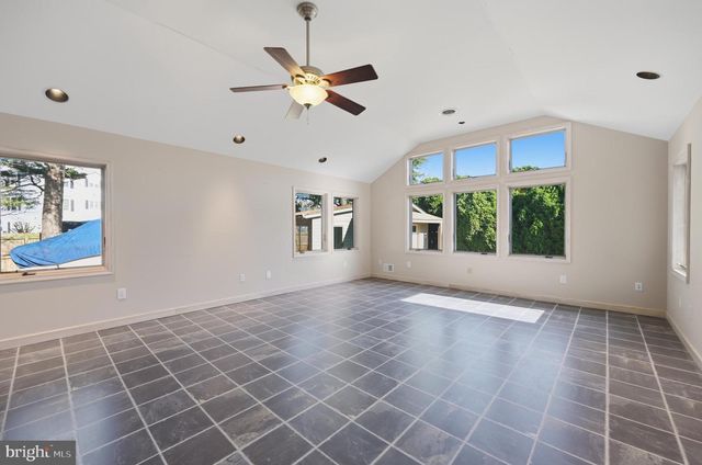 40 EAGLE DR, Rehoboth Beach, DE 19971