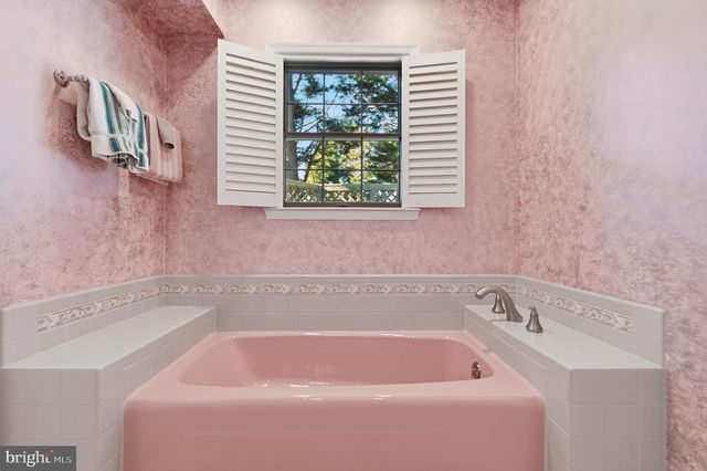 40 EAGLE DR, Rehoboth Beach, DE 19971