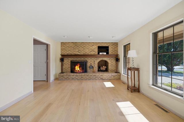 40 EAGLE DR, Rehoboth Beach, DE 19971