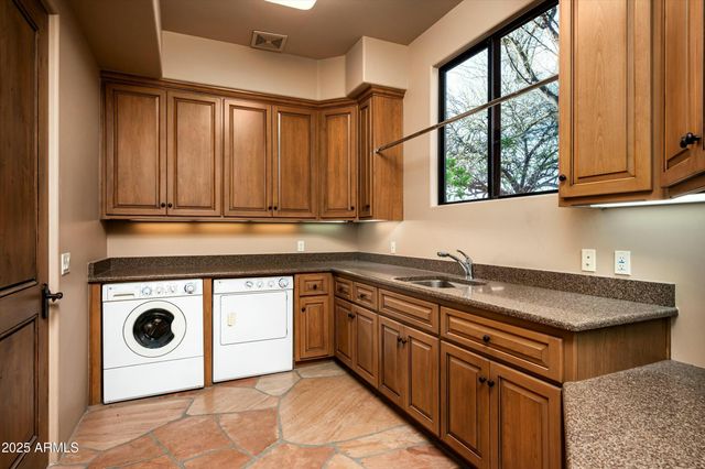 9889 E HIDDEN VALLEY Road, Scottsdale, AZ 85262