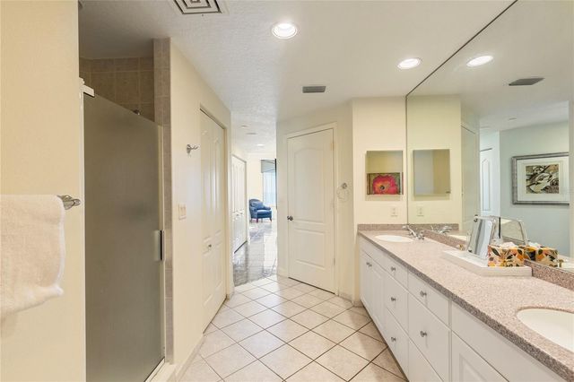 1200 GULF BOULEVARD 1002, Clearwater, FL 33767