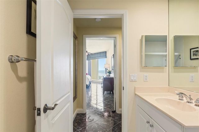 1200 GULF BOULEVARD 1002, Clearwater, FL 33767