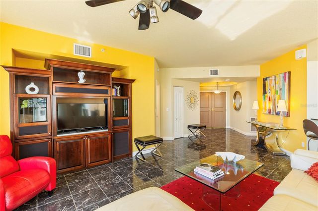 1200 GULF BOULEVARD 1002, Clearwater, FL 33767