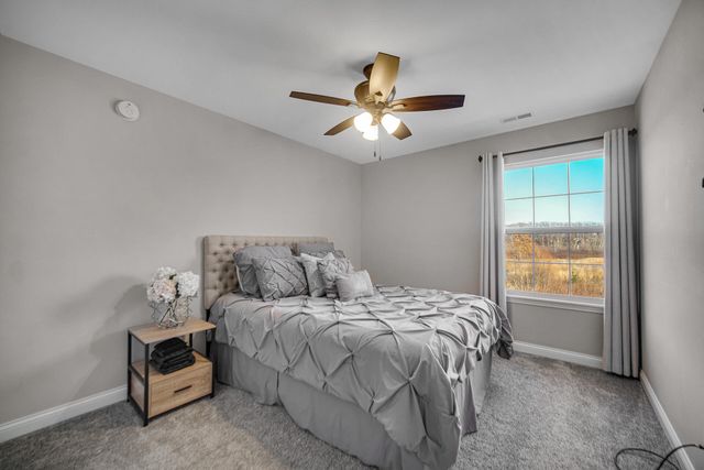 301 Hatch Lake Pkwy, Valparaiso, IN 46385