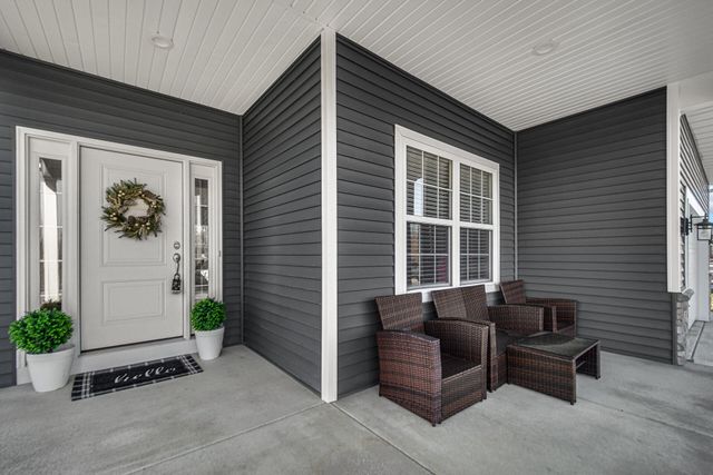 301 Hatch Lake Pkwy, Valparaiso, IN 46385