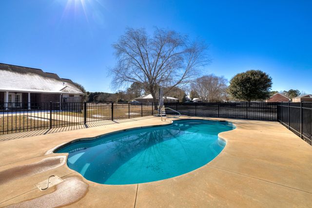 2215 Lloyd Drive, Sumter, SC 29154