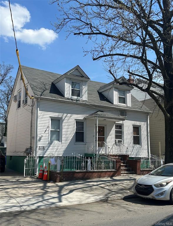 1829 123rd Street, College Point, NY 11356