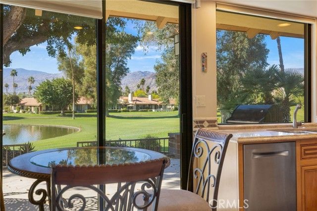 353 Villena Way, Palm Desert, CA 92260