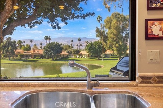 353 Villena Way, Palm Desert, CA 92260