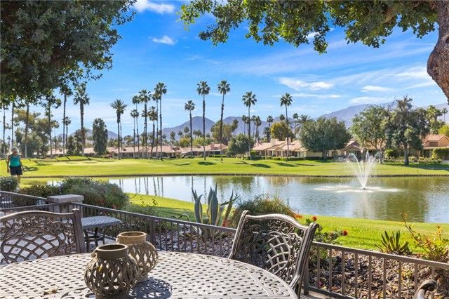 353 Villena Way, Palm Desert, CA 92260