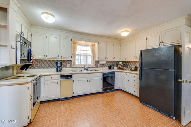 213 Robin Road, Bristol, TN 37620