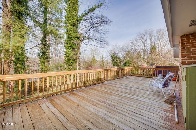 213 Robin Road, Bristol, TN 37620
