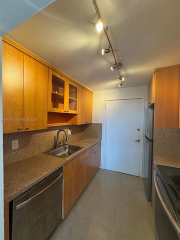 2020 NE 135th Street 303, North Miami, FL 33181