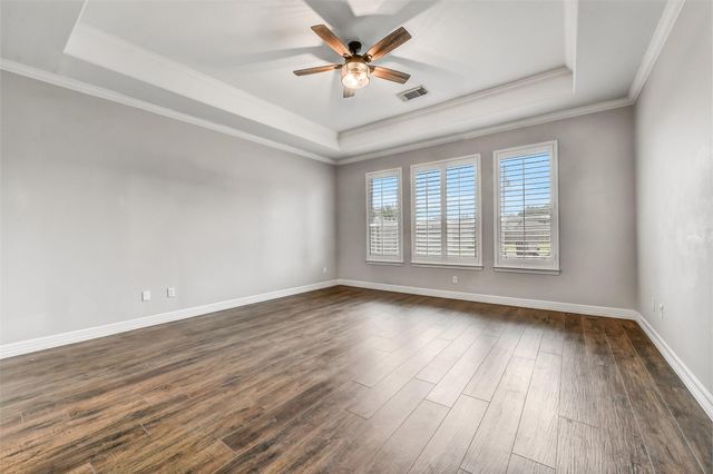 109 Grand Creek Drive, League City, TX 77573