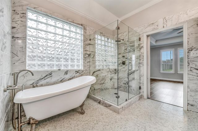 109 Grand Creek Drive, League City, TX 77573