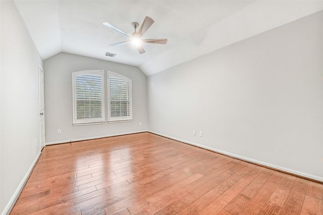 109 Grand Creek Drive, League City, TX 77573