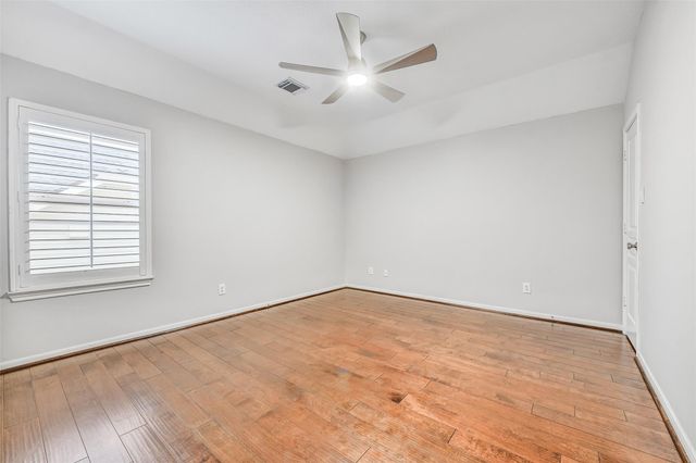 109 Grand Creek Drive, League City, TX 77573