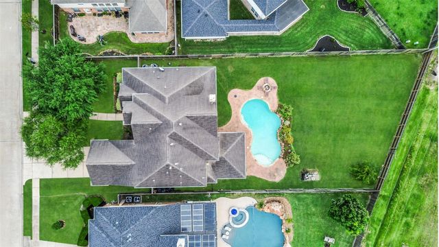 109 Grand Creek Drive, League City, TX 77573