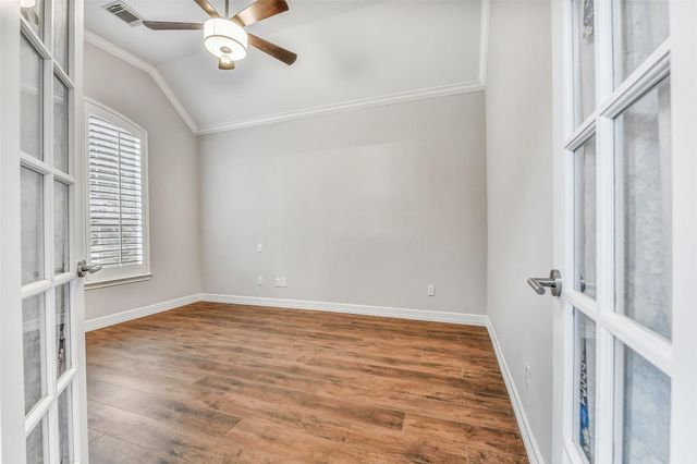 109 Grand Creek Drive, League City, TX 77573