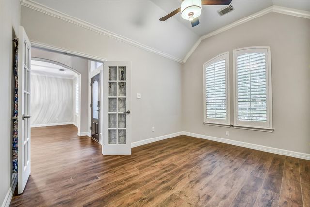 109 Grand Creek Drive, League City, TX 77573
