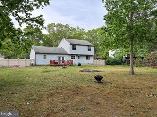 7 WHIPPOORWILL DRIVE, Sicklerville, NJ 08081