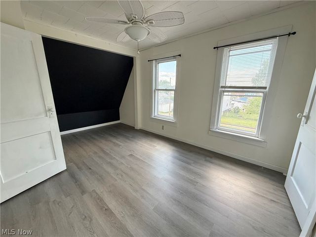 112 E Carolina Avenue, Sebring, OH 44672