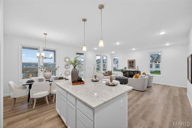 3039 Pirogue Street, St Charles, MO 63301