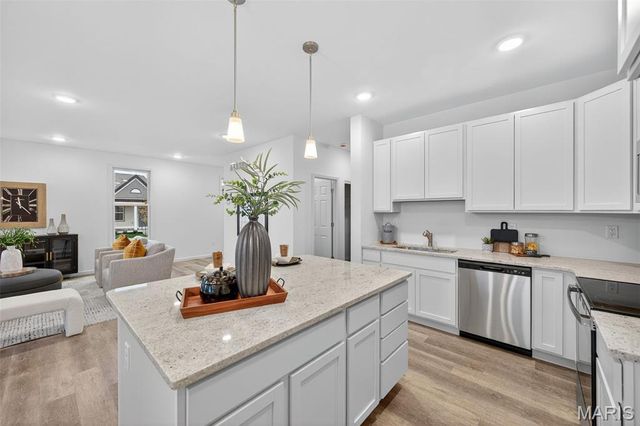 3039 Pirogue Street, St Charles, MO 63301