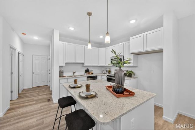 3039 Pirogue Street, St Charles, MO 63301