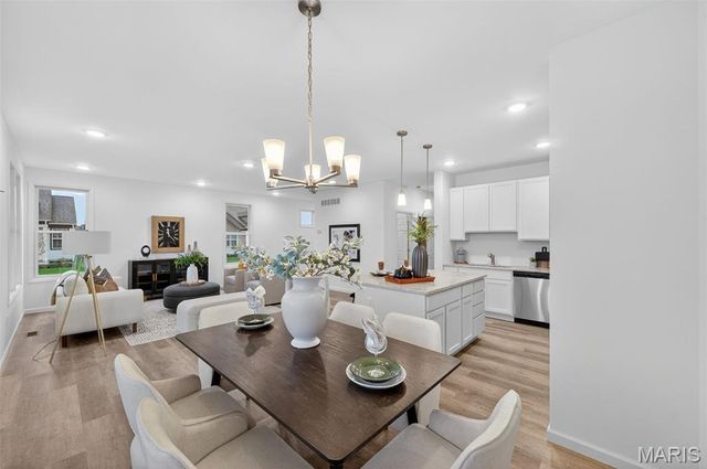 3039 Pirogue Street, St Charles, MO 63301