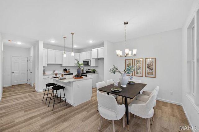 3039 Pirogue Street, St Charles, MO 63301