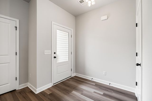 582 Mclernon Trace, Johns Island, SC 29455
